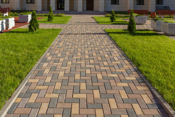 Best Concrete Driveway Paving in Hurley, WI